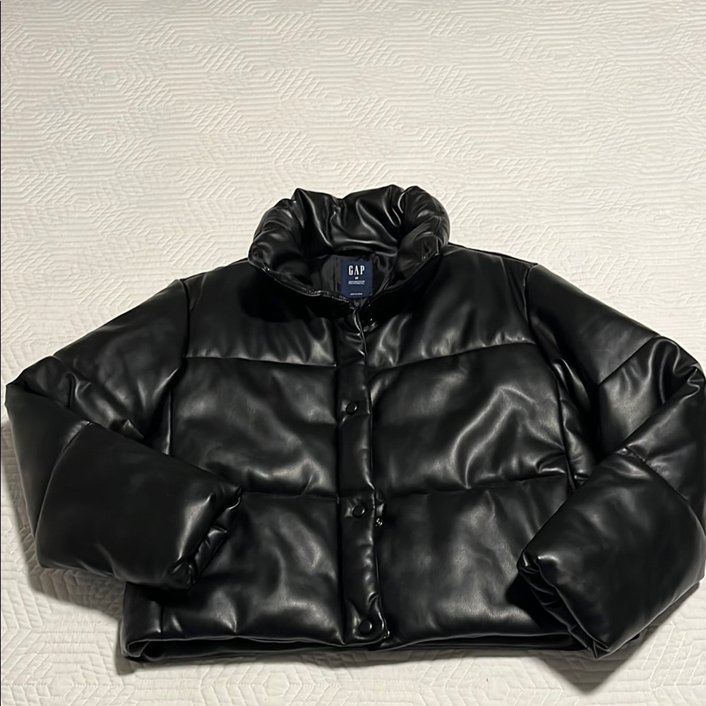 GAP Black Faux- Leather Cropped Puffer Jacket